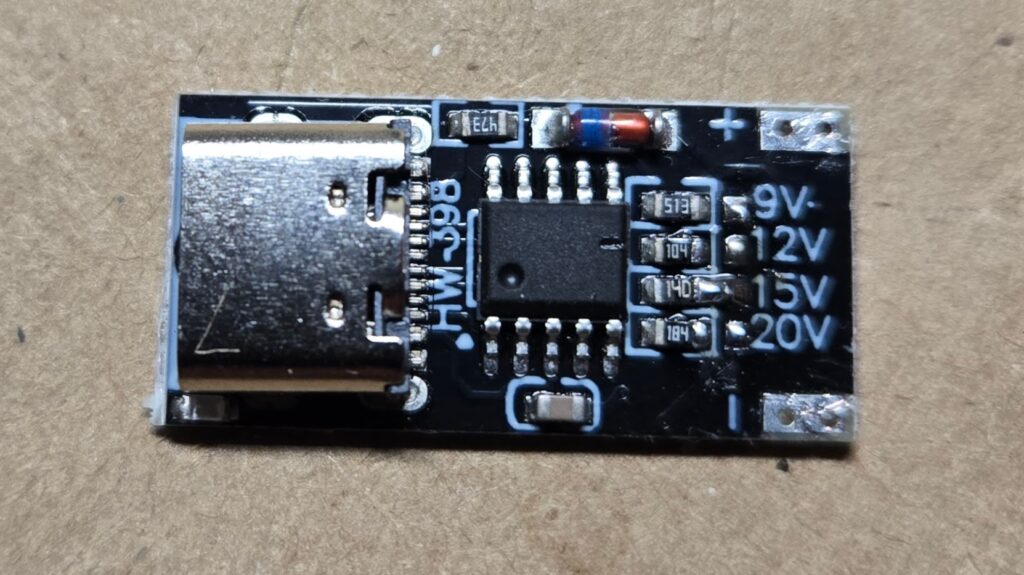 Close up of a HW-398 USB C Trigger Board